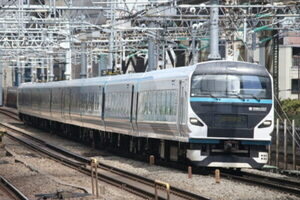 中央線の「夜行特急」いよいよ運行 新宿から白馬まで乗り換えなし！ 往年の列車名で再登場