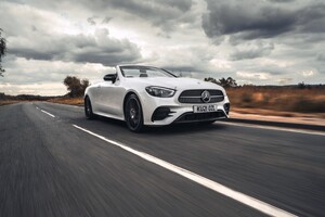 【詳細データテスト】メルセデス・ベンツEクラス・カブリオレ　実用4座　力強いエンジン　穏やかな走り