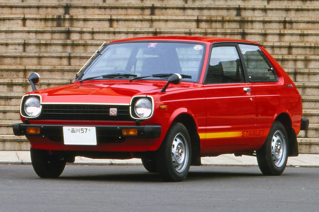 昭和の名車 60 トヨタ スターレット 1300 3ドアs 昭和53年 1978年 Webモーターマガジン 自動車情報サイト 新車 中古車 Carview