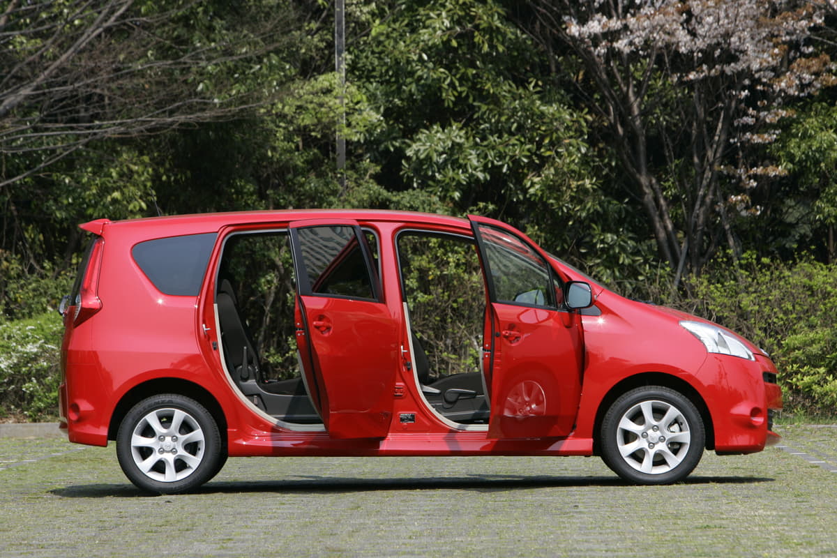 ファミリー納得の愛車選択 Suvよりもミニバンをオススメする理由とは Auto Messe Web 自動車情報サイト 新車 中古車 Carview