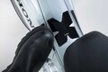 タナックスから「シールド用くもり止め／虫汚れ除去剤」＆乗車時のキズを防ぐ「カブ専用保護パッド」が発売！