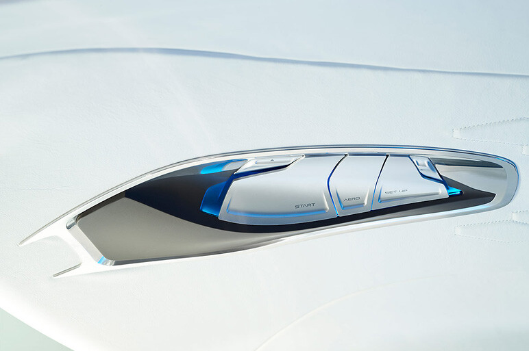 ジャガー「C-X75」とは? 公式フォト一挙公開！