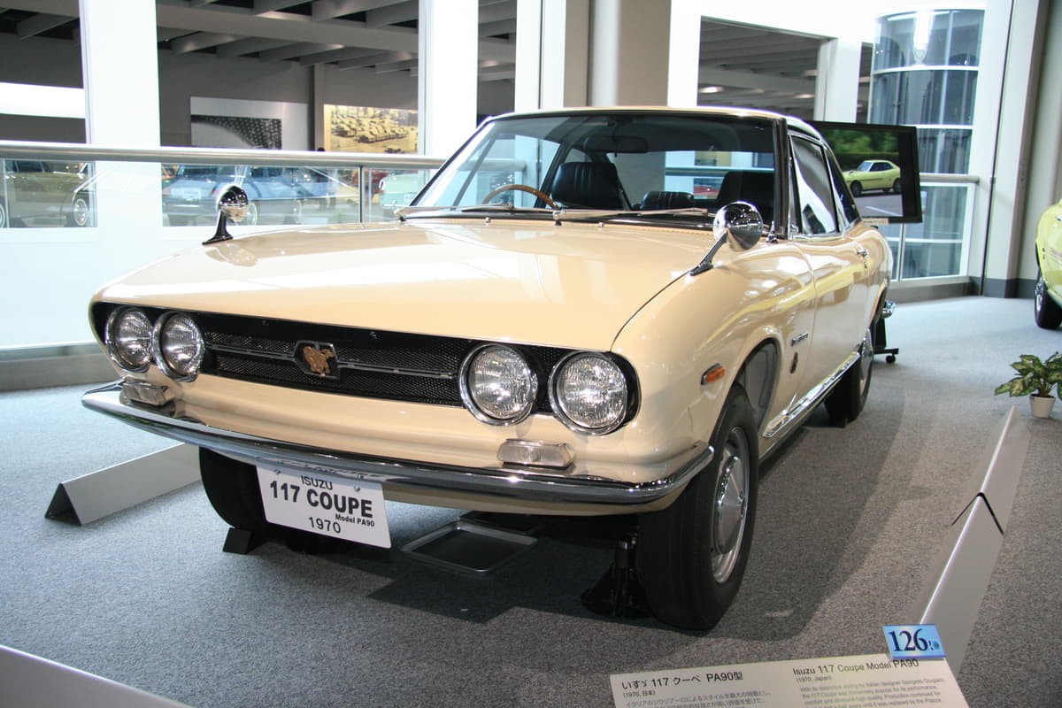 撤退が謎なほど名車しかない いすゞ が送り出した乗用車６選 Auto Messe Web 自動車情報サイト 新車 中古車 Carview