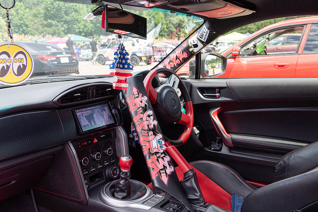 トヨタft 1コンセプト風エアロが目を惹く86を捕獲 オーナーの個性がほとばしるusdm仕様 Web Option 自動車情報サイト 新車 中古車 Carview