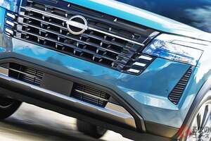 日産が新型「“3列8人乗り”SUV」公開！ 「テラノ後継機」は全長5m級の「ひろびろサイズ」！ 内外装刷新＆本格的な「四駆仕様」もイイ！ マイチェン版「パスファインダー」2026年モデル米国で発売