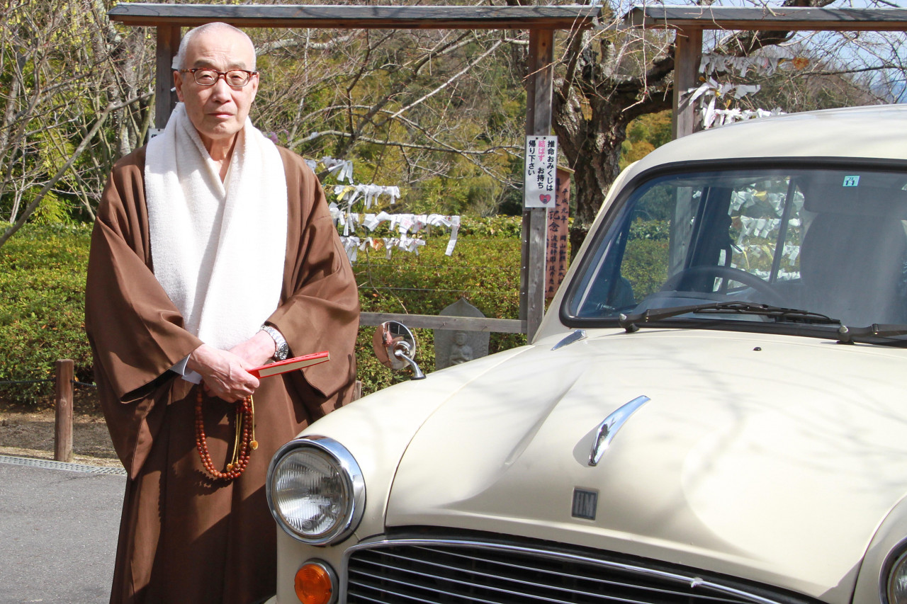 吉田一郎さん 64歳 の愛車 約60年間生産されたインドの国民車 ヒンドゥスタン アンバサダーが復活を遂げるまで 外車王soken 自動車情報サイト 新車 中古車 Carview