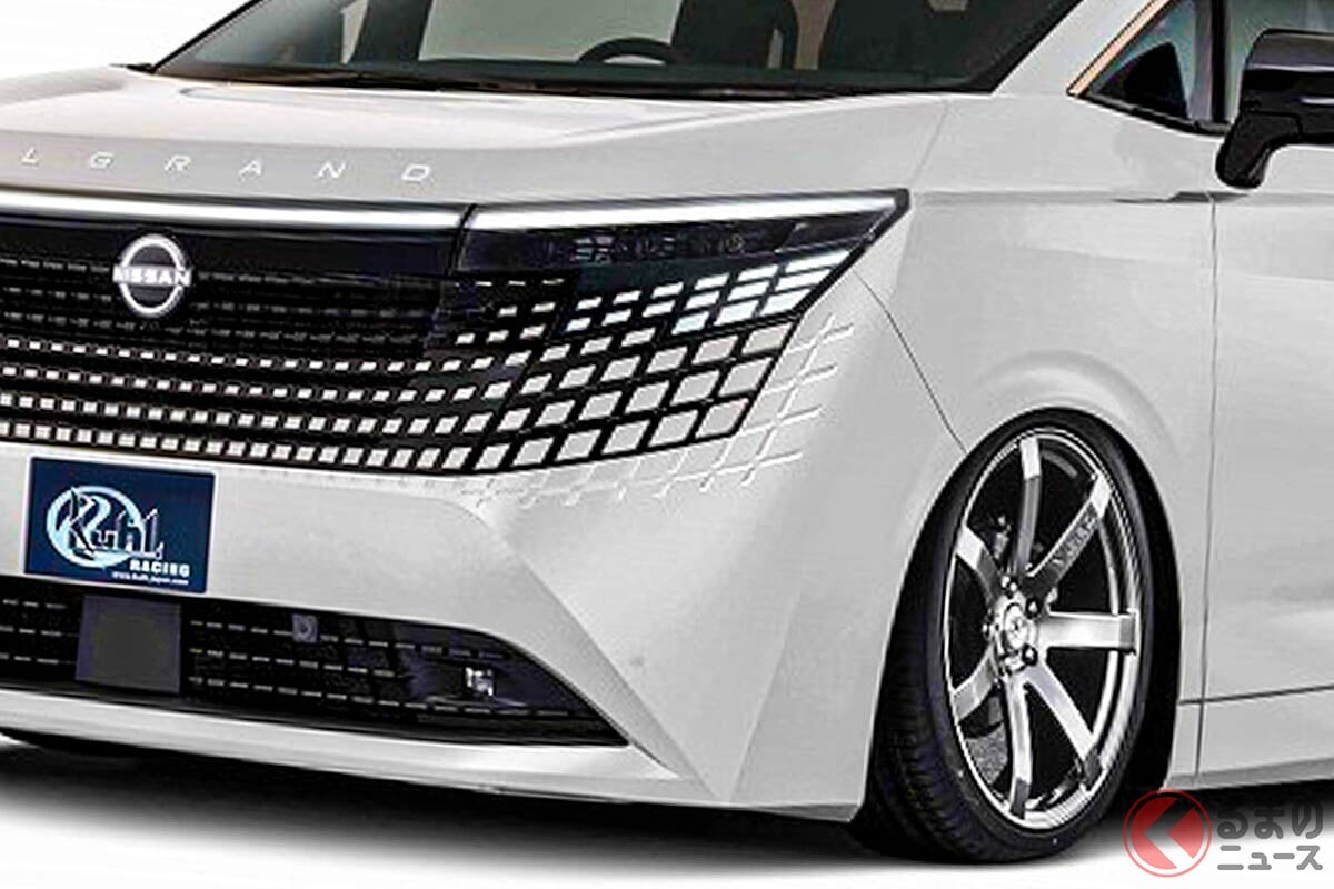 日産「新型エルグランド」“迫力ローダウン仕様”世界初公開!? 元祖「キングオブミニバン」を最速で「ベタベタ」に!? ブラック＆ホワイトもよく似合うカスタムCGをKUHL JAPANが公開