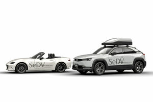 マツダ、「国際福祉機器展 H.C.R.2022」に手動運転装置付車両「SeDV」を出品