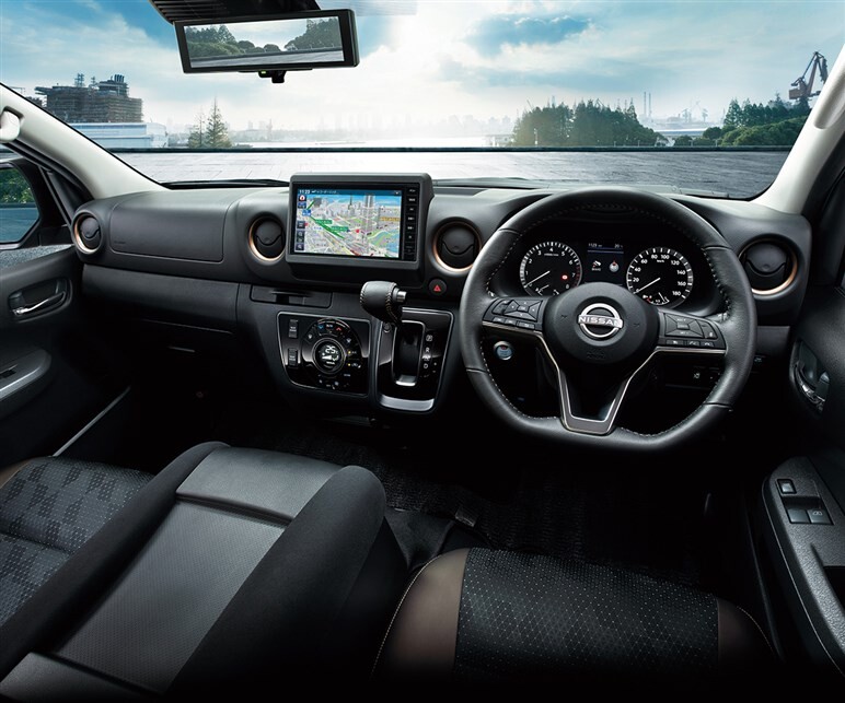 「キャラバン」が一部改良で商品力アップ。販売堅調もディーラーが手放しで喜べないワケとは