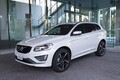 ボルボの最新ダブル過給エンジンのパワーは？　XC60 T6で雪道ドライブ
