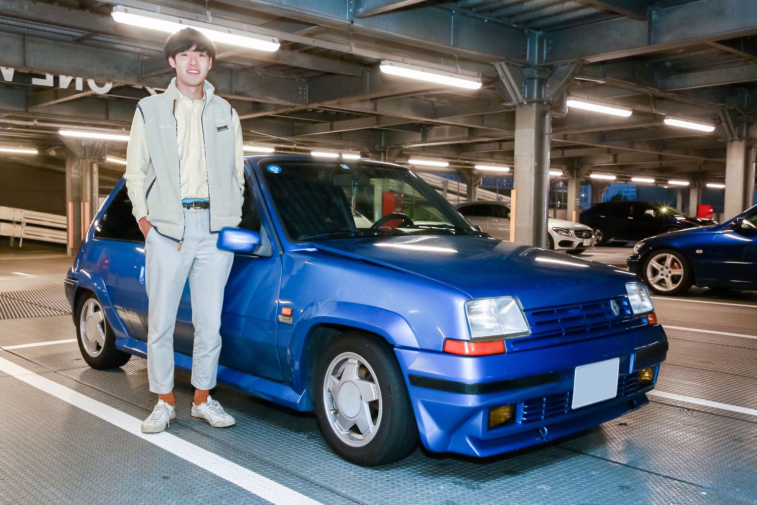 ルノー サンク GTターボ　シトロエン　プジョー 弱冠20歳の若者の愛車はルノー「5（サンク）GTターボ」！ 父親