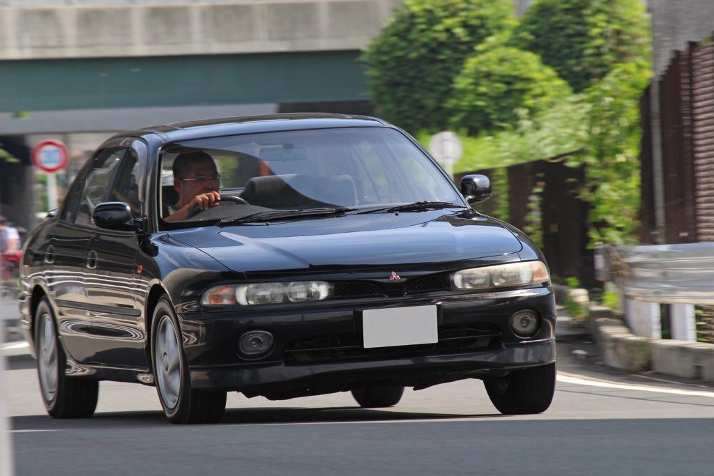 2 0l V6ツインターボ搭載 初代と3代目の間で 忘れられた存在の2代目ギャランvr 4 Maniaxcars Web Option の写真 8ページ目 自動車情報サイト 新車 中古車 Carview