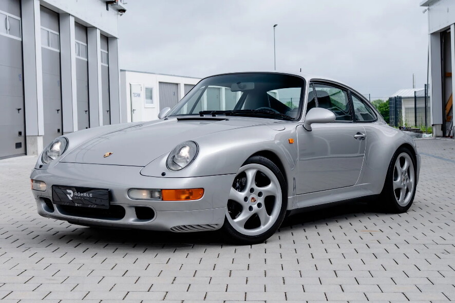 【この911カレラSなんぼ？】911最後の空冷エンジンモデル「ポルシェ 911カレラ S（993）」の特別な1台がオークションに！その理由と価格は？