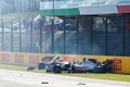 F1トスカーナGP：リスタート時の多重クラッシュについて審議の後、12人のドライバーに警告