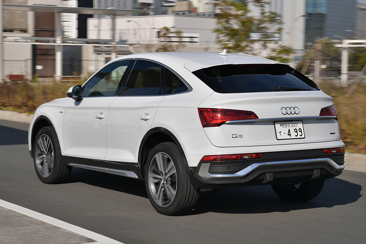 アウディQ5で半年使用