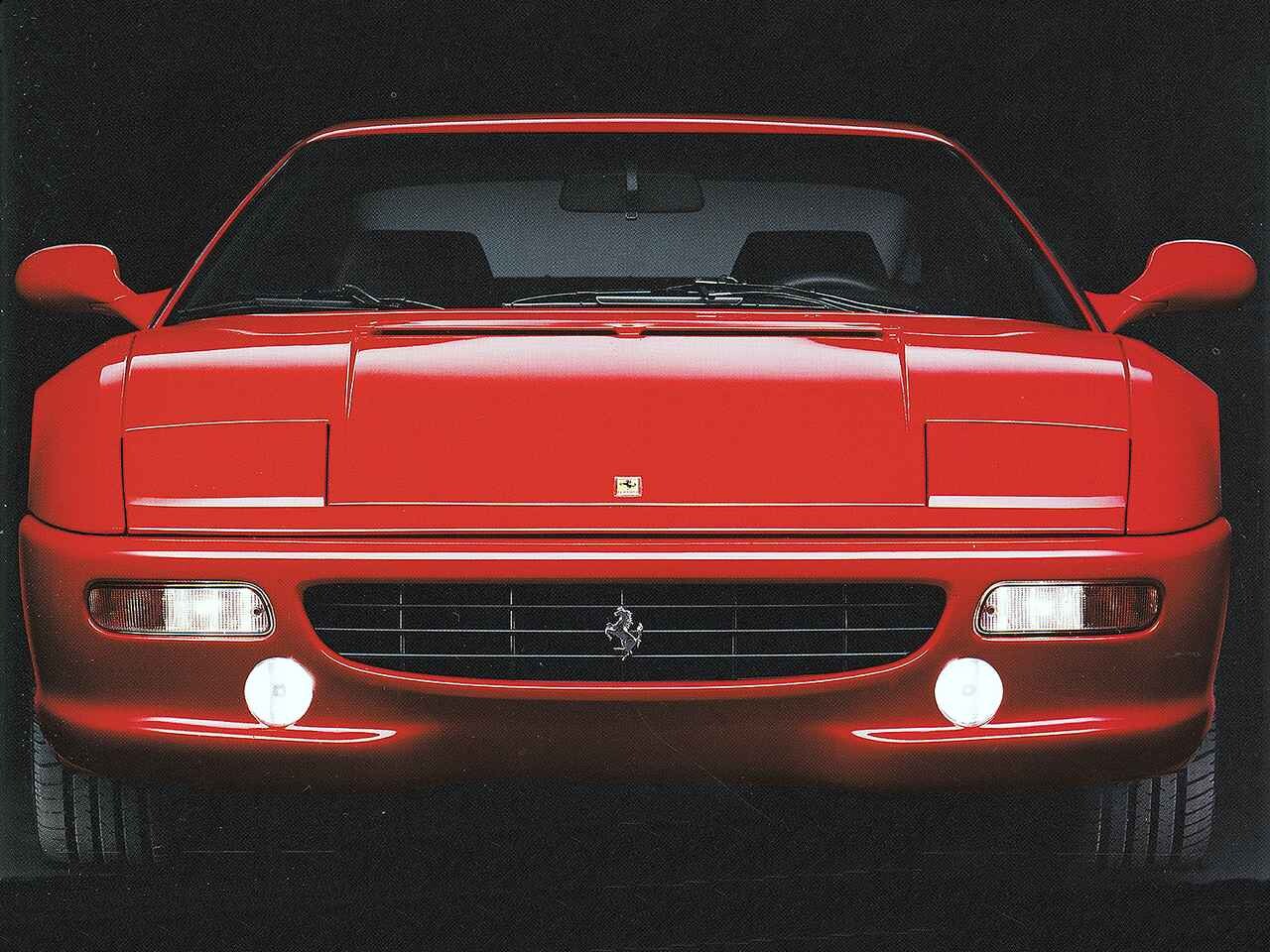 フェラーリ F355は新開発の5バルブV8 DOHCを搭載し、リッター