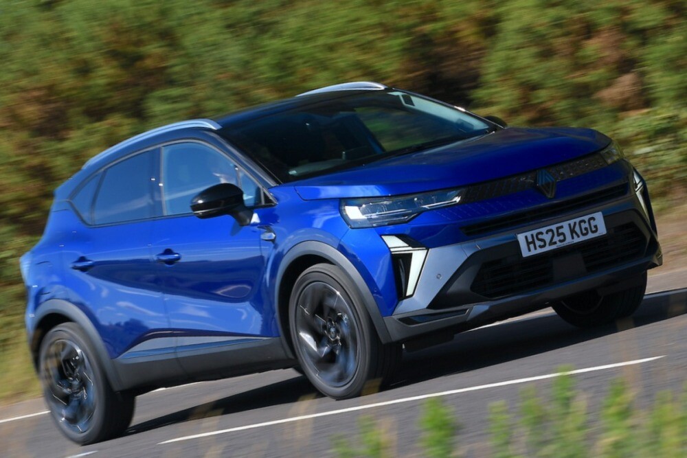 自然な操縦性が強み　ルノー・キャプチャー E-テック（2）　市街地で好マナー　気になる部分も