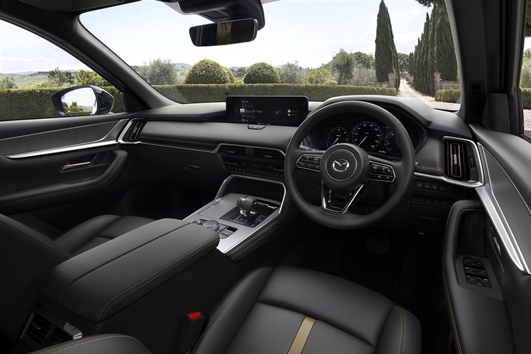 【実際どうなの？】マツダ「CX-80」オーナーの声…乗り心地は“かなり高評価”も、不満はデジタル機能に集中