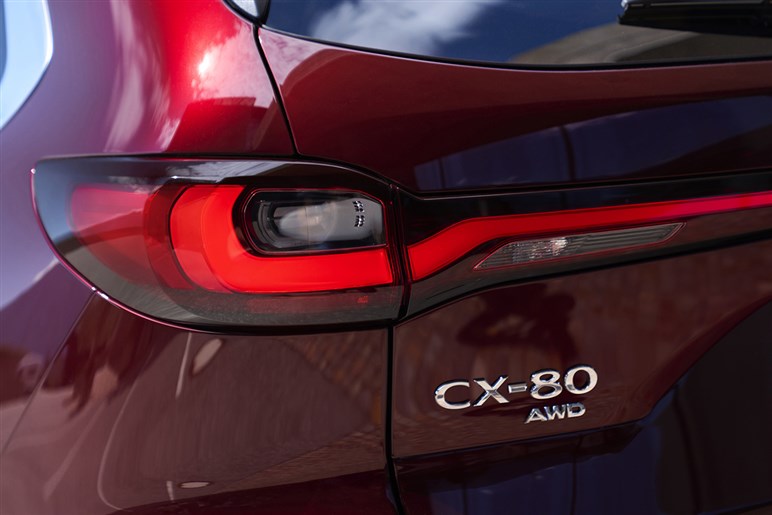 【実際どうなの？】マツダ「CX-80」オーナーの声…乗り心地は“かなり高評価”も、不満はデジタル機能に集中