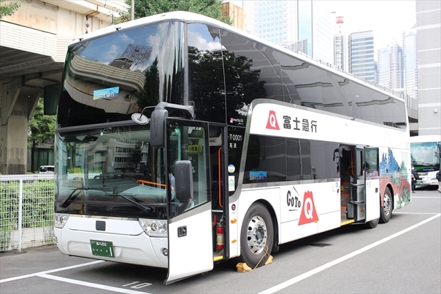 長距離高速バスはいつ給油してる バスの燃費と燃料タンクの話 ベストカーweb 自動車情報サイト 新車 中古車 Carview