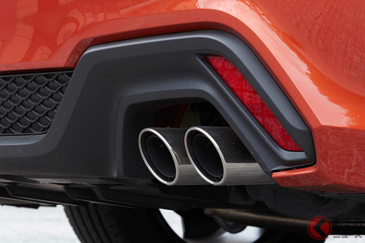 なぜ マフラー はふたつの意味がある 車のパーツと首に巻く防寒具が同じ名前で呼ばれる訳 くるまのニュース 自動車情報サイト 新車 中古車 Carview