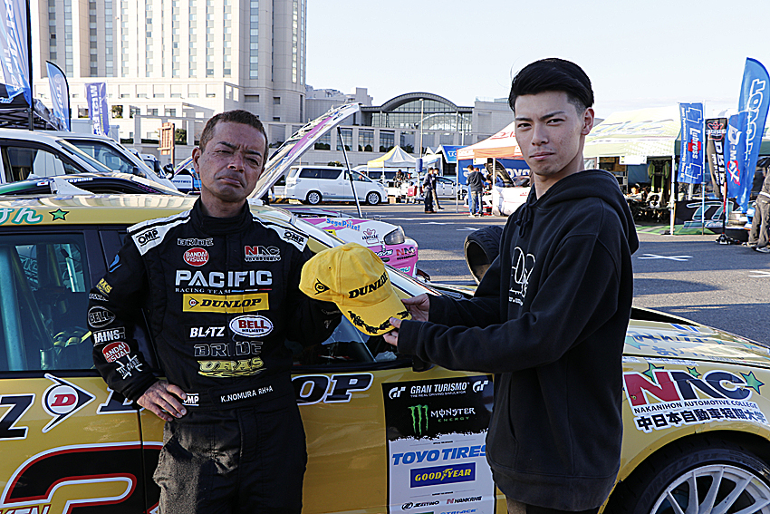 レジェンド のむけん を父に持つ若手ドライバー 親から子へと継承するドリフト伝説 Auto Messe Web 自動車情報サイト 新車 中古車 Carview
