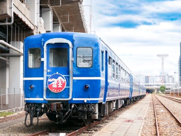 JR西日本「車齢47年の客車」が新天地で再デビューへ 今後もまだまだ走る！かつては「SL北びわこ号」などで活躍