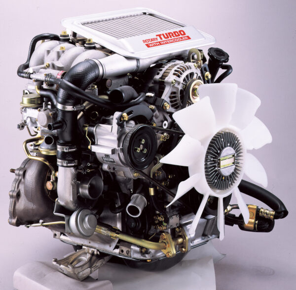 マツダの新型ロータリーエンジン8C誕生でみえたカーボンニュートラル時代における夢とロマン（後編）