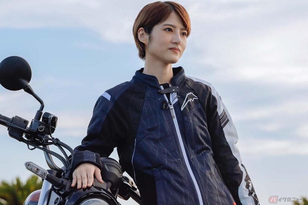 “乃木坂46”の1期生 “若月佑美”さんが初めての相棒に選んだ「カワサキ」車が明らかに 出会いから初めてのツーリングまでの動画も公開