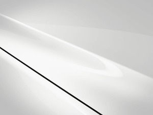 マツダ、匠塗の特別塗装色「ロジウムホワイトプレミアムメタリック」開発　CX-60などに採用