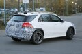 星型テールライトが見えた！ メルセデスベンツ『GLE』改良新型、BMWのX5次世代と市場で激突