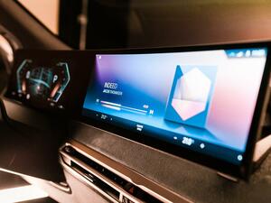 BMWの新インターフェイス「次世代iDrive」は、2021年後半に発表予定の電気自動車「iX」に搭載