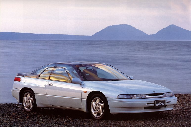 スバルから再び“美しいクルマ”が生まれる日を夢見て…イタリアの巨匠が描く流麗なクーペ、アルシオーネSVXを振り返る