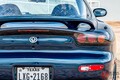 約440万円！ “テスラ製モーター”搭載のマツダ「RX-7」!? 360馬力超えの「後輪駆動マシン」！ 超静音仕様となった「ロータリースポーツカー」とは