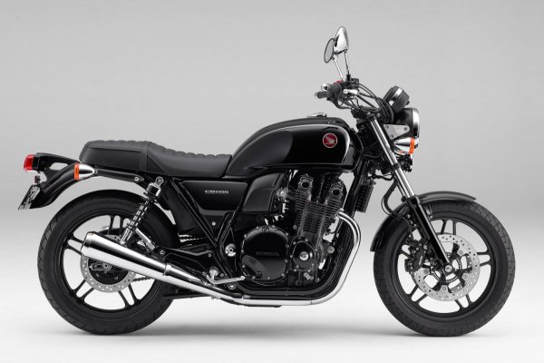 さらば空冷直4の超名車 ホンダcb1100が53年の歴史に幕 ベストカーweb 自動車情報サイト 新車 中古車 Carview