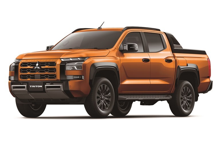 【25年最大の謎】三菱の象徴「パジェロ」復活の真相。ベースモデル候補は2台。HV搭載の可能性も