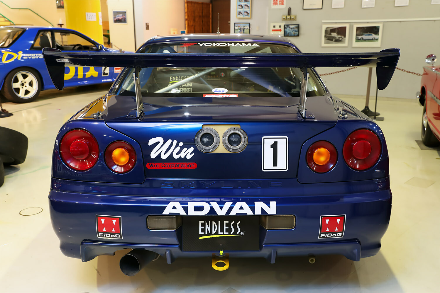 スカイラインGT-Rとして戦った最後の伝説マシン…青いキャリパーが輝く「エンドレス アドバン GT-R」