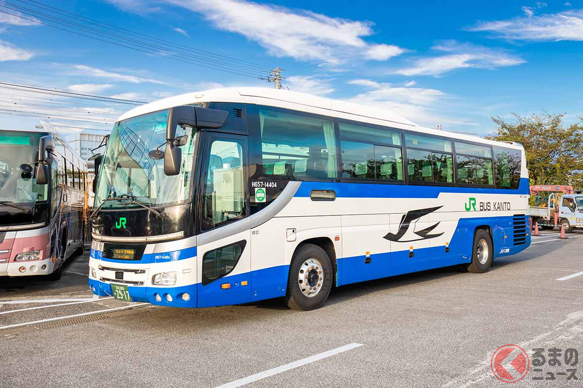 たった350円で乗れる高速バス トイレ付き 都区内完結 臨海部へ 小旅行 できるニッチ路線の目的と特徴 くるまのニュース 自動車情報サイト 新車 中古車 Carview