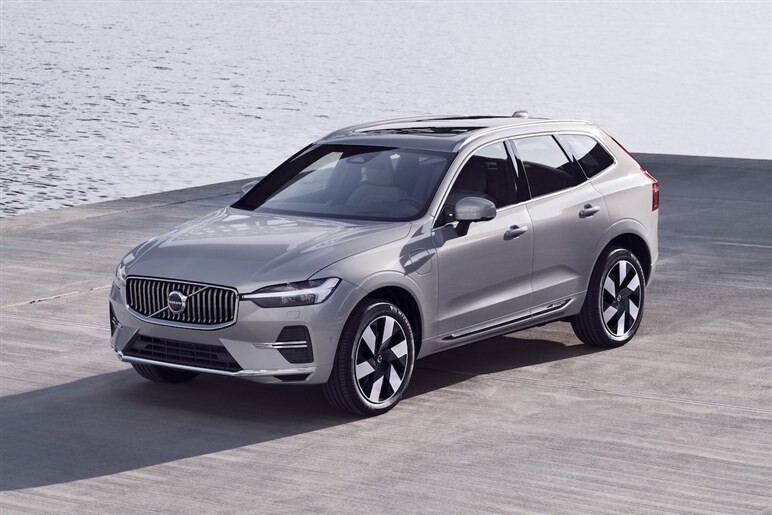 FF追加、PHEVは航続距離が2倍。「XC60」23モデルのポイントを解説