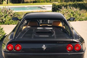 元F1ドライバー ミケーレ・アルボレートが所有していたフェラーリ「F355」が約2740万円で落札！