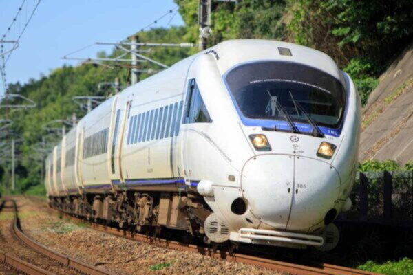 JR九州「本革グリーン座席」の意外な再活用法とは？ かつて「かもめ」や「ソニック」で使用