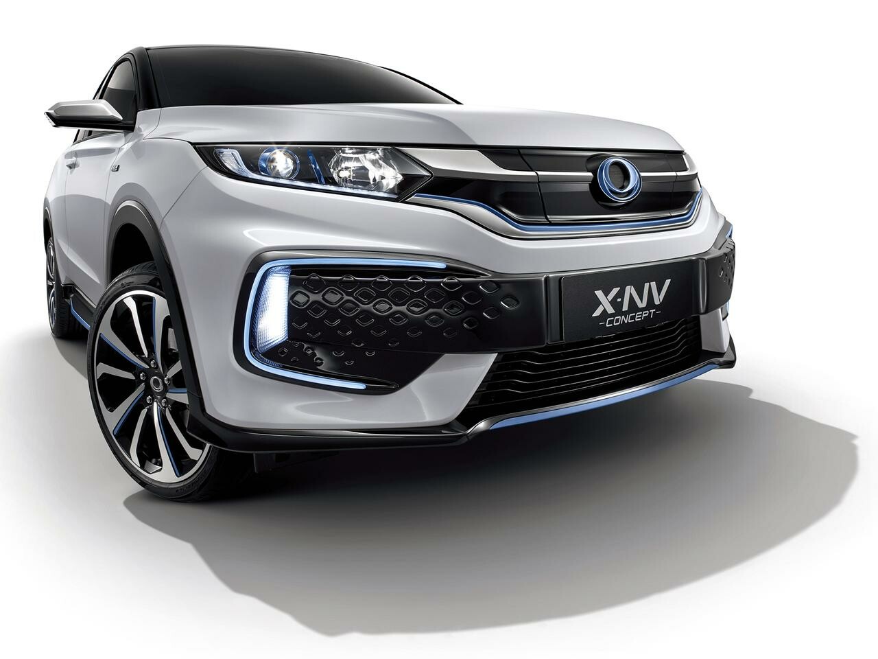 ホンダが中国専用電気自動車の第2弾「XｰNV コンセプト」を上海モーターショー2019でワールドプレミア！