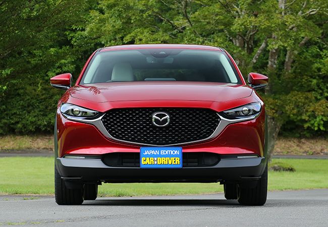 新型ヴェゼルのライバル探し 上質感がぐっと増した新型ヴェゼルは Cx 30と比較するユーザーが増える カー アンド ドライバー 自動車情報サイト 新車 中古車 Carview