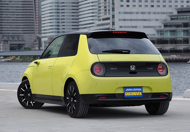 最新モデル試乗 新鮮な驚き 街なかベスト設計のホンダeはこだわり満載ev ホンダらしさはここにあり カー アンド ドライバー の写真 自動車情報サイト 新車 中古車 Carview