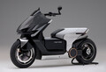 ホンダがジャパンモビリティショー2025において0シリーズの新型プロトタイプを含む4モデルを世界初公開すると予告