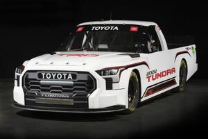 北米トヨタ、2022年のNASCARトラック・シリーズに新型『タンドラTRD Pro』を投入