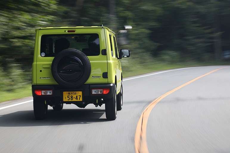 新型スズキ ジムニーがプロはもちろん見た目買いの人も満足させてしまう理由