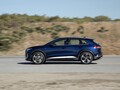 【試乗】新型 アウディ Q4 e-tron｜後輪駆動で運転が楽しい！ これからのアウディを担う“売れ筋”電気自動車