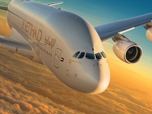 「ファーストクラス超え」 世界最強クラスの豪華シート搭載の旅客機、来年成田に降臨へ その驚愕仕様の全貌とは