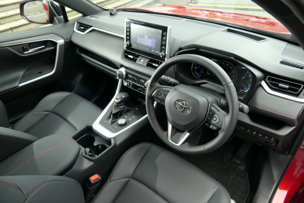 プラグインの評価は トヨタrav4 Phv試乗 ハイブリッド仕様との違い 充電 内装 荷室は Autocar Japan の写真 9ページ目 自動車情報サイト 新車 中古車 Carview